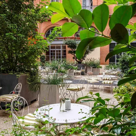 Ibis Styles Capitole Hotel 3*