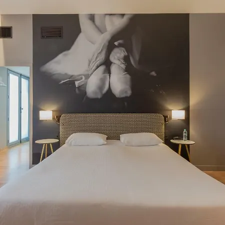 Ibis Styles Capitole 3* Toulouse