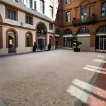 Ibis Styles Capitole Hotel 3*