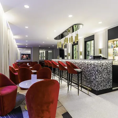 酒店 宜必思风格图卢兹卡皮托勒酒店 3*