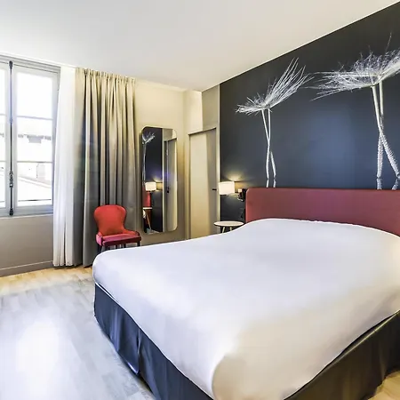 酒店 宜必思风格图卢兹卡皮托勒酒店