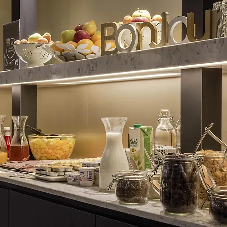 宜必思风格图卢兹卡皮托勒酒店 酒店 3*