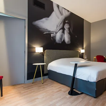 酒店 宜必思风格图卢兹卡皮托勒酒店