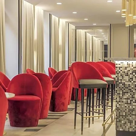 Ibis Styles Capitole Hotel 3*