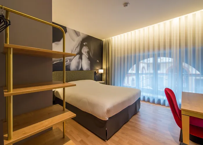 Ibis Styles Capitole 3* Toulouse