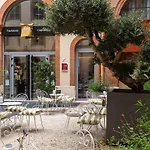 Hotel Ibis Styles Capitole 3*