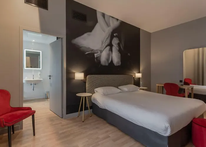 Hotel Ibis Styles Capitole 3*